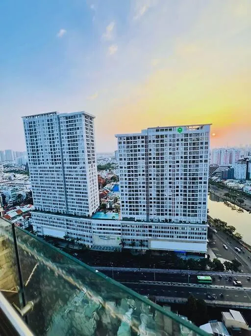 Rose House 2-Bedroom Apartment Pool#Gym#View Ho Chi Minh City 0*,  Vietnam
